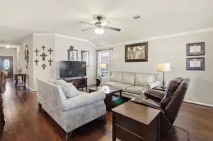 13227 Chanel Dr, Houston, TX 77044 - Photo 7