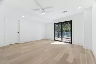 13 Tiel Way, Houston, TX 77019 - Photo 25