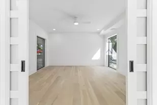 13 Tiel Way, Houston, TX 77019 - Photo 15