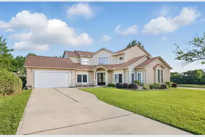 90 Greenview Street, Montgomery, TX 77356 - Photo 1