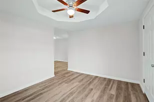 207 E Bernard St, Clute, TX 77531 - Photo 7