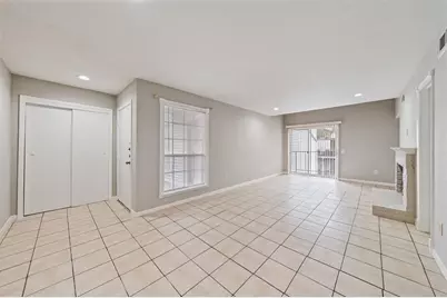 9809 Richmond Avenue #E14, Houston, TX 77042 - Photo 5