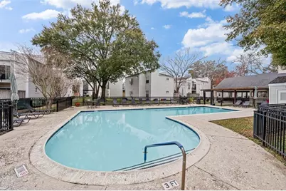9809 Richmond Avenue #E14, Houston, TX 77042 - Photo 17