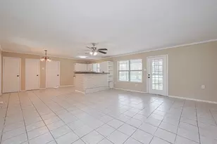 14 Veronica Ln, Huntsville, TX 77340 - Photo 7