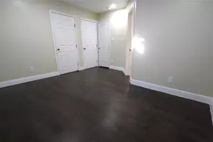 5231 Lyndhurst Dr, Houston, TX 77033 - Photo 13