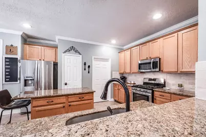 7402 Shady Arbour Court, Pasadena, TX 77505 - Photo 13