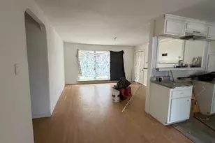 11213 Oswego St, Houston, TX 77029 - Photo 9