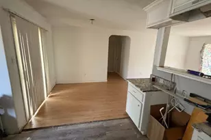 11213 Oswego St, Houston, TX 77029 - Photo 7