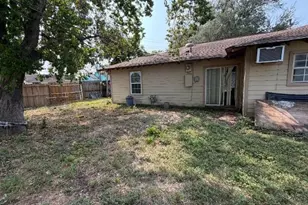 11213 Oswego St, Houston, TX 77029 - Photo 23