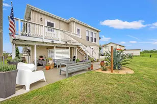 11724 Stewart Rd, Galveston, TX 77554 - Photo 27