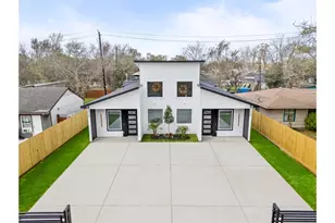 7710 Sharondale Dr, Houston, TX 77033 - Photo 5