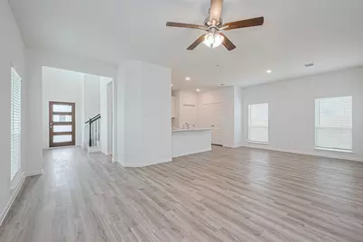 481 Long Branch Drive, Dayton, TX 77535 - Photo 9