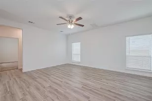 481 Long Br Dr, Dayton, TX 77535 - Photo 11