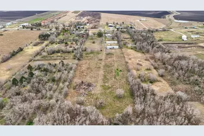 19645 Nordt Road, Damon, TX 77430 - Photo 5