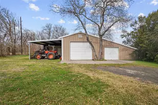 19645 Nordt Rd, Damon, TX 77430 - Photo 29
