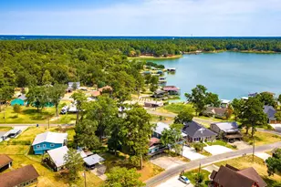 419 W Lake Shore Dr, Livingston, TX 77351 - Photo 41