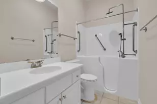 15 E Royal Mews, Conroe, TX 77384 - Photo 35