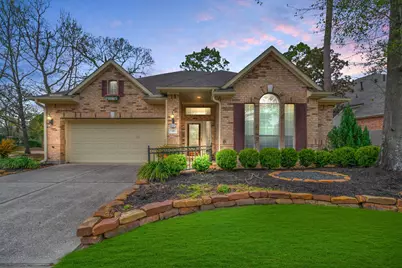 15 E Royal Mews, Conroe, TX 77384 - Photo 1