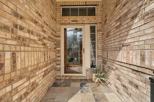 15 E Royal Mews, Conroe, TX 77384 - Photo 5