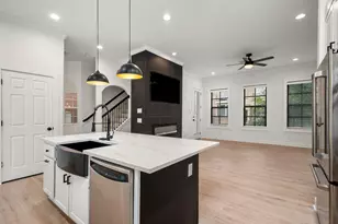 11 History Row, The Woodlands, TX 77380 - Photo 11