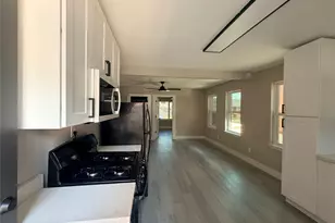 5014 Jefferson St, Houston, TX 77023 - Photo 3