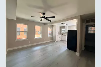5014 Jefferson St #21, Houston, TX 77023 - Photo 9