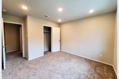 905 Chickasaw Drive, Conroe, TX 77316 - Photo 13