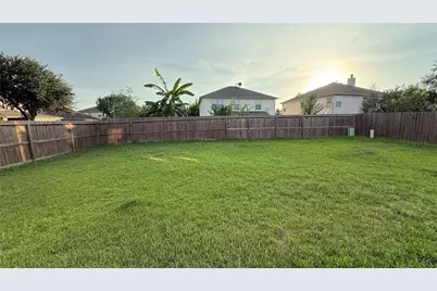 3827 Clobourne Crossing Lane, Friendswood, TX 77546 - Photo 9