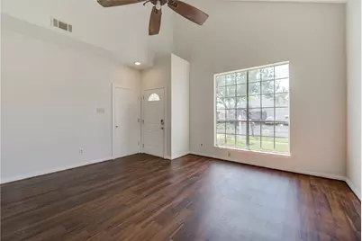 308 N Ranch House Road, Angleton, TX 77515 - Photo 3