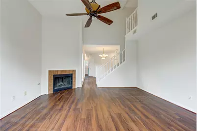 308 N Ranch House Road, Angleton, TX 77515 - Photo 7