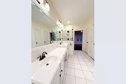 79 W Shale Creek Circle, The Woodlands, TX 77382 - Photo 15