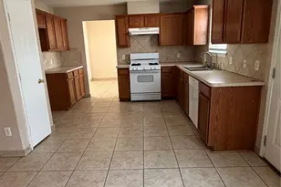 13230 Montclair Point Ct, Houston, TX 77047 - Photo 11