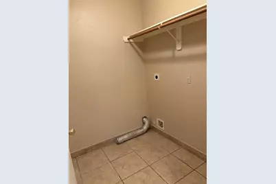 13230 Montclair Point Court, Houston, TX 77047 - Photo 9