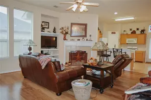 1920 Cedar Ln, Dayton, TX 77535 - Photo 5