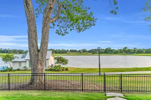 9727 Greenridge Vw Dr, Willis, TX 77318 - Photo 35