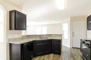 5907 Sunrise Light Ln, Houston, TX 77048 - Photo 3