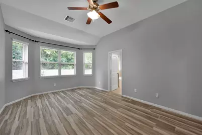 2407 Garden Shadow Drive, Conroe, TX 77384 - Photo 13