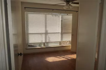 7014 Lost Thicket Drive, Houston, TX 77085 - Photo 17