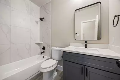 5420 Lynnfield Street #A/B, Houston, TX 77028 - Photo 19