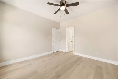 5420 Lynnfield Street #A/B, Houston, TX 77028 - Photo 37