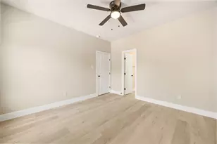 5420 Lynnfield St, Houston, TX 77028 - Photo 37