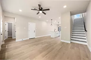 5420 Lynnfield St, Houston, TX 77028 - Photo 33