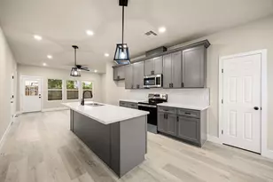 5420 Lynnfield St, Houston, TX 77028 - Photo 5
