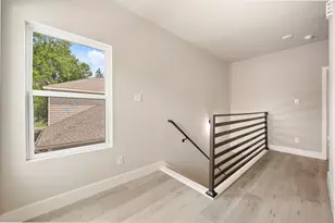 5420 Lynnfield St, Houston, TX 77028 - Photo 35