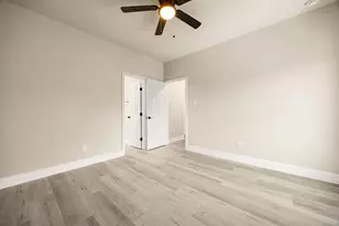 5420 Lynnfield St, Houston, TX 77028 - Photo 15