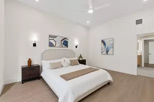 427 E 9th St, Dallas, TX 75203 - Photo 17
