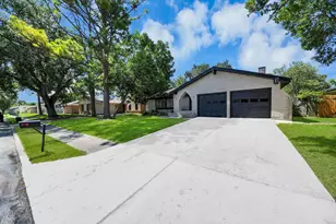 16427 Hickory Knoll Dr, Houston, TX 77059 - Photo 5