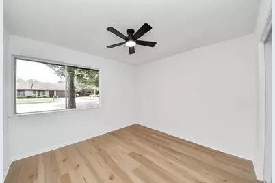 16427 Hickory Knoll Drive, Houston, TX 77059 - Photo 31