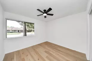 16427 Hickory Knoll Dr, Houston, TX 77059 - Photo 31