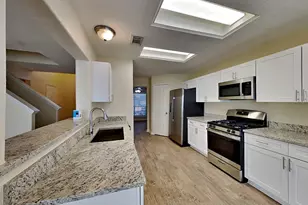 16942 Hampton Glen Ct, Houston, TX 77083 - Photo 7